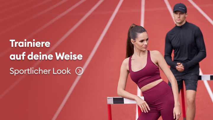 Trainiere auf deine Weise: Eine Frau lehnt sich im sportlichen Outfit an eine Hürde auf einer Laufbahn, dahinter steht eine weitere Person. Der Fokus liegt auf einem aktiven Lebensstil und einem modernen, sportlichen Look.