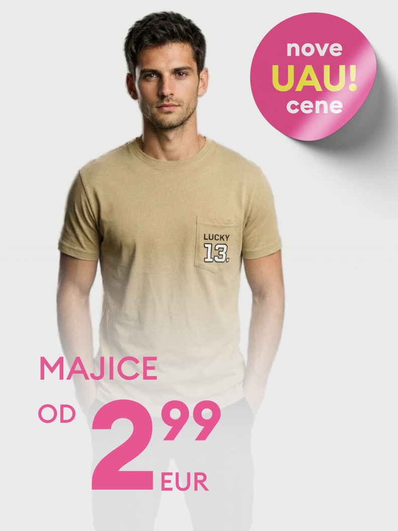 Promocija moških majic z novimi, znižanimi cenami v trgovini, namenjena spodbujanju ugodnega nakupa oblačil.