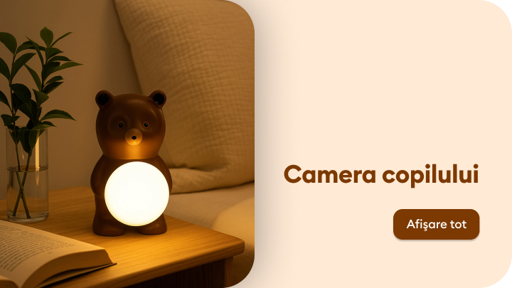 Lumină de veghe în formă de urs, ideală pentru camera copilului. Un obiect decorativ plăcut, util pentru a crea o atmosferă liniștită și reconfortantă. Perfect pentru lectură înainte de culcare sau pentru a îi ajuta pe cei mici să se simtă în siguranță în timpul nopții. banner