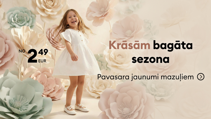 Reklāmas baneris, kas informē par pavasara apģērbu jaunumiem bērniem un pieejamu sākumcenu, aicinot iepazīties ar piedāvājumu.