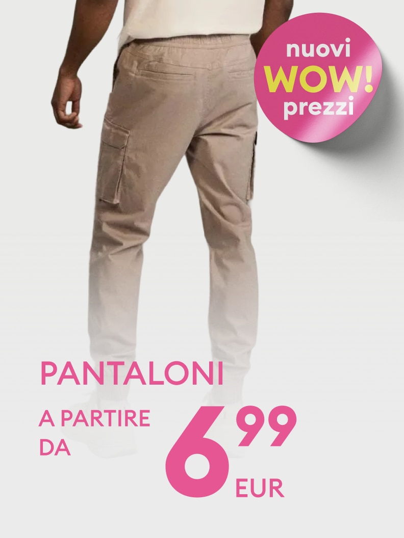 Promozione di pantaloni in vendita, con offerta a partire da un prezzo molto conveniente per incentivare l’acquisto.