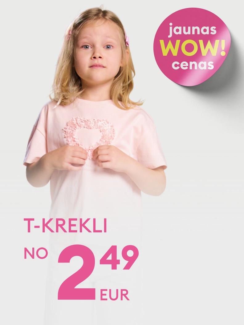 Reklāma bērnu T‑krekliem ar akcijas cenu 2,49 EUR, uzsverot jaunas īpaši izdevīgas cenas.