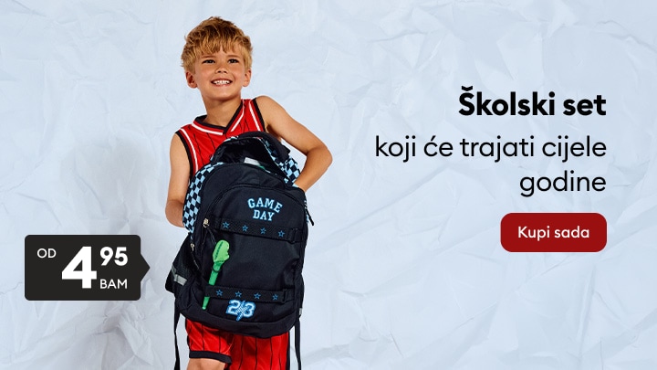 Dječak sa školskim ruksakom promovira školski set za dugotrajnu upotrebu tokom cijele školske godine po pristupačnoj cijeni.
