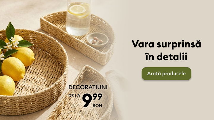 Banner promoțional care promovează colecția de decorațiuni pentru vară, evidențiind produse pentru casă și invitând utilizatorul să exploreze oferta la prețuri avantajoase.