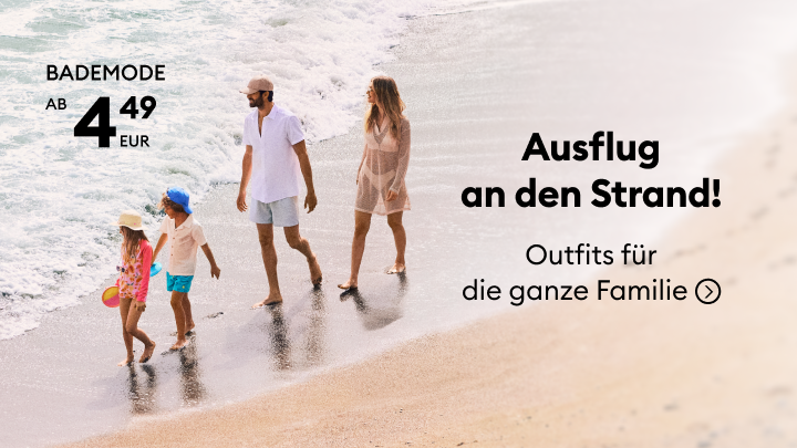 Werbebanner zur Bewerbung von günstiger Bademode und Strandoutfits für die ganze Familie, passend für einen gemeinsamen Ausflug an den Strand.