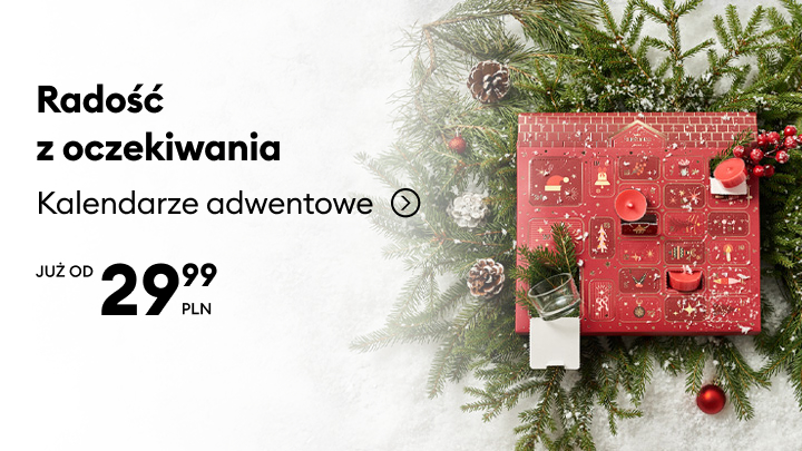 Kalendarz adwentowy w świątecznej aranżacji na tle gałązek choinki, bombek i szyszek. Hasło: „Radość z oczekiwania.” Oferta od 29,99 PLN. Idealny wybór na odliczanie dni do świąt Bożego Narodzenia. Link prowadzi do pełnej oferty kalendarzy adwentowych. banner